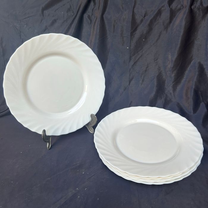 6 assiettes plates blanc cassé arcopal Trianon - photo numéro 7
