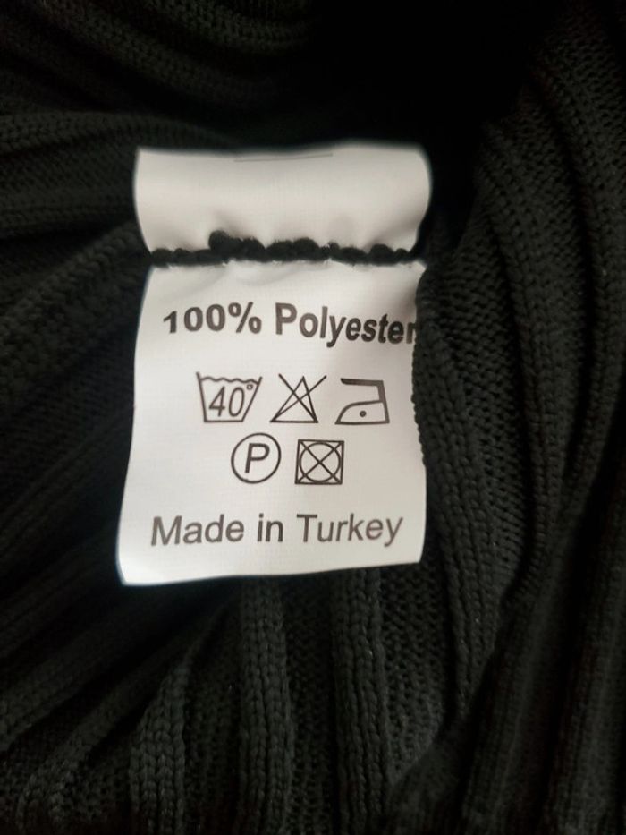 Robe noir à bretelles TS - photo numéro 3