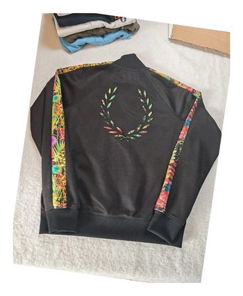 Veste de Survêtement Fred Perry x Liberty Fabric - Collaboration Iconique ! 🔥