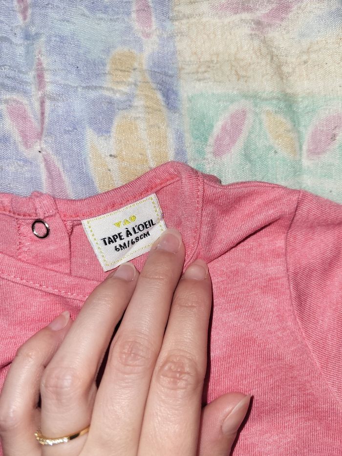 Tee-shirt fille 6 mois - photo numéro 2