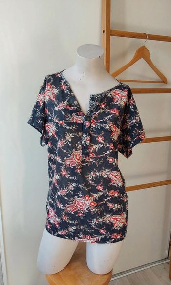 Haut noir rouge Mango T 42