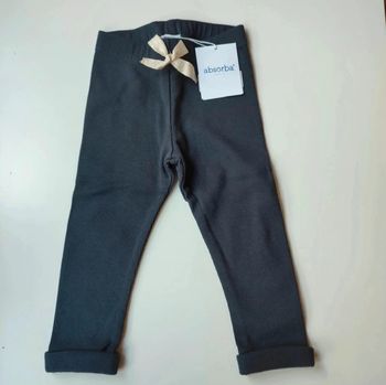 Legging gris foncé taille 18 mois, Absorba