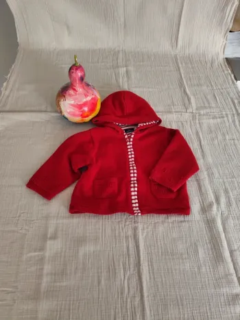 Gilet à capuche 18 mois