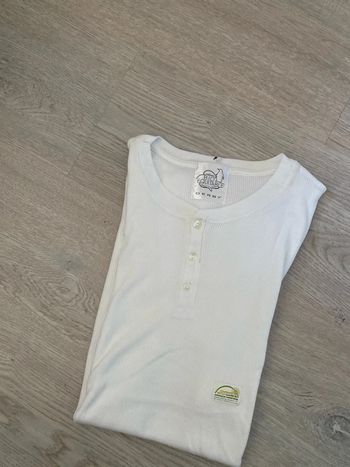 Tee shirt T-shirt Derby coton bio  taille S Neuf