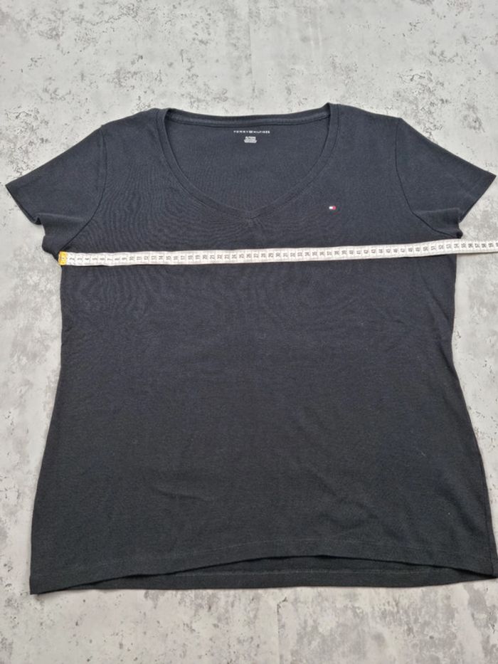 T-shirt col V Tommy Hilfiger noir – Taille XL Femme - photo numéro 6