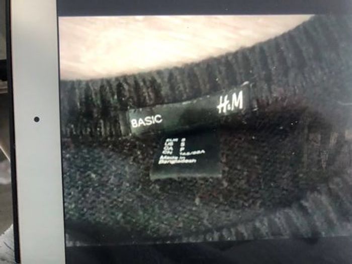 Pull H&M S noir et crème - photo numéro 2