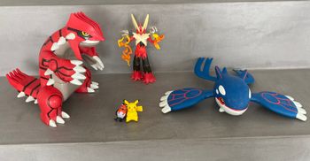 Lot figurines Pokemon