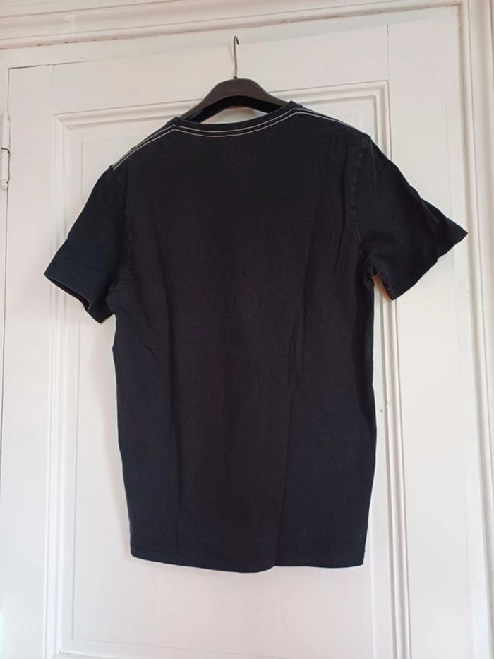 T-shirt noir homme DKNY - photo numéro 3
