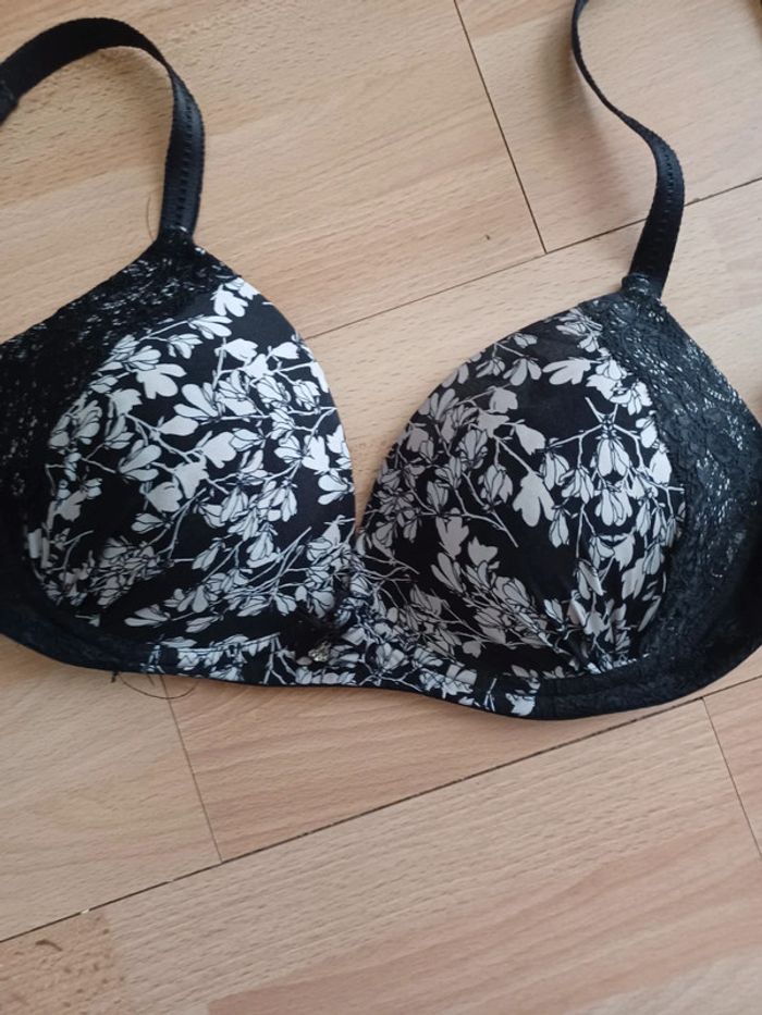 Soutien gorge sans armature 100C janina