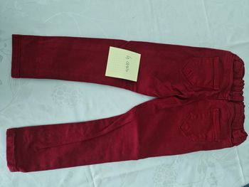 Le lot  deux  5 pantalon  