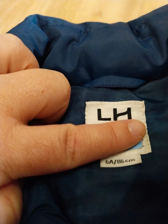 Veste sans manches 6 ans - photo numéro 3