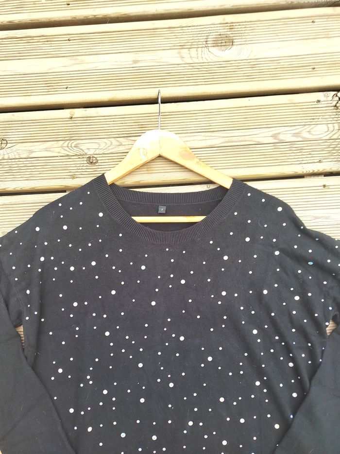 Pull noir avec strass imitation cachemire – Taille 3 – Neuf sans étiquette - photo numéro 3