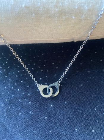 Collier menottes argenté