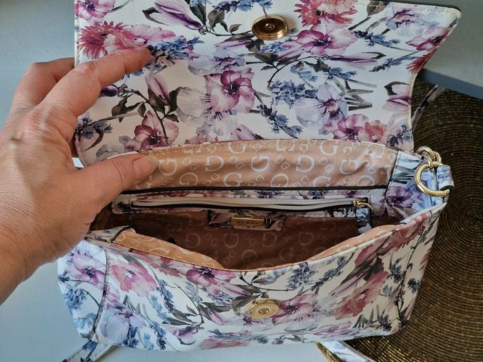 Sac à main guess - photo numéro 7