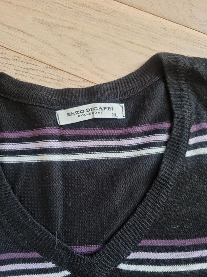 Pull col V enzo di capri XL - photo numéro 3