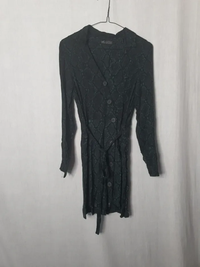 Robe chemise zara effet python