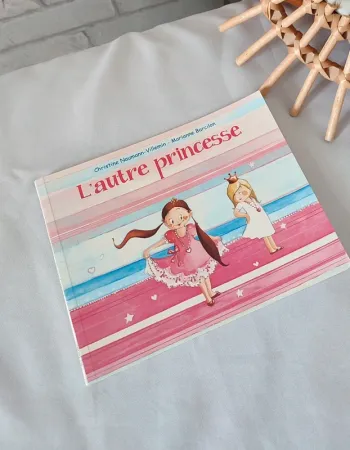 Livre jeunesse : L'autre princesse !"