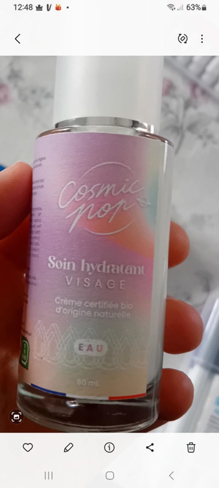 Soin hydratant visage - photo numéro 2