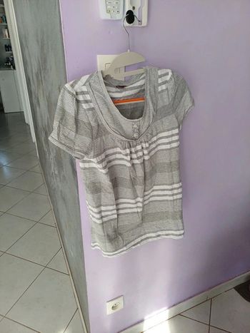 T-shirt femme taille 38-40