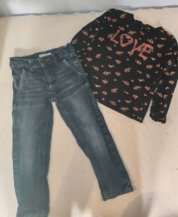 Tenue 4 ans chino jeans et tee shirt manches longues