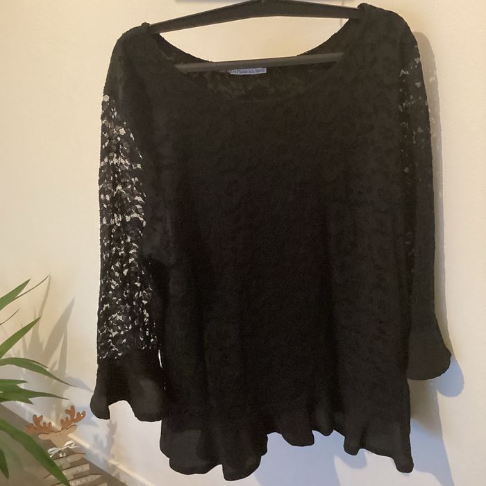 Haut en taille trois