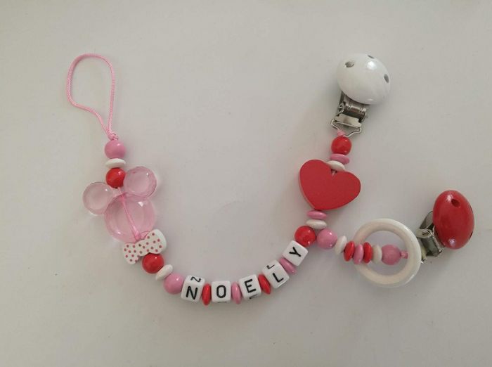 Attache sucette et doudou 2 en 1