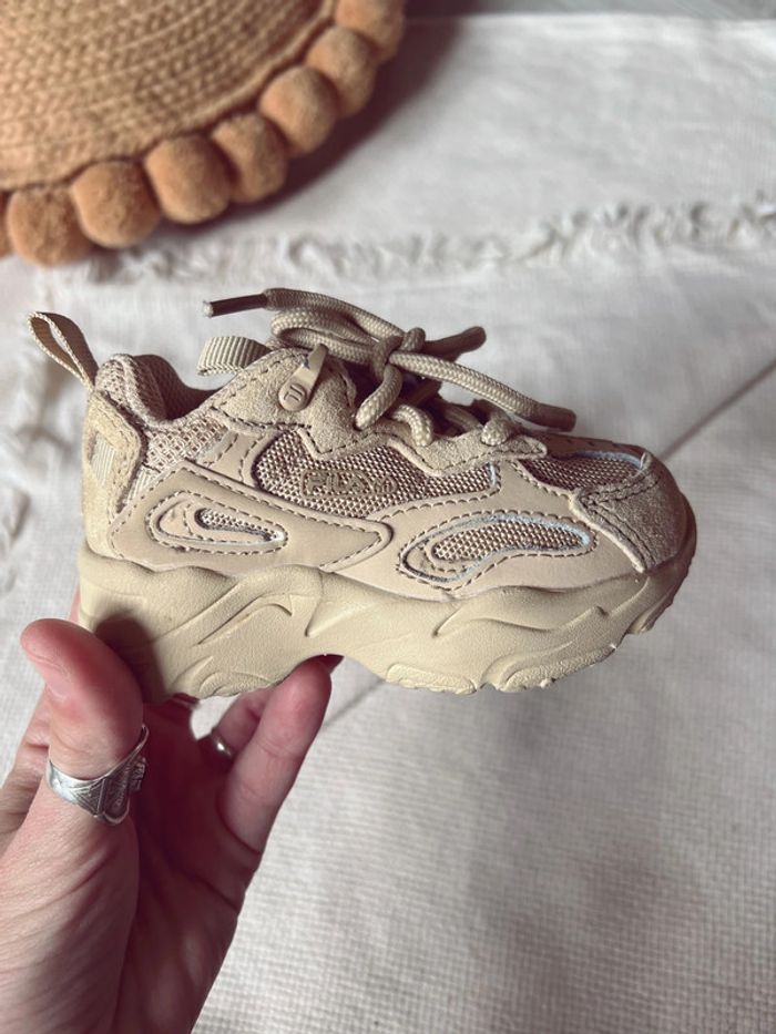 Baskets à lacet beige fila 20 - photo numéro 3