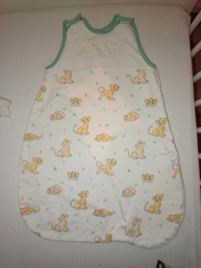 Gigoteuse roi lion Disney taille 0-6mois