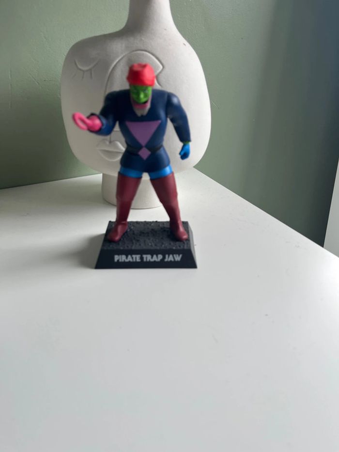 Figurine les maîtres de l’univers pirate trap jaw