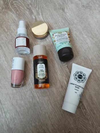 Lot de produits de beauté