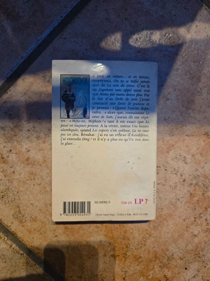 Livre " Hitchock Histoires à corps et à crimes" - photo numéro 2