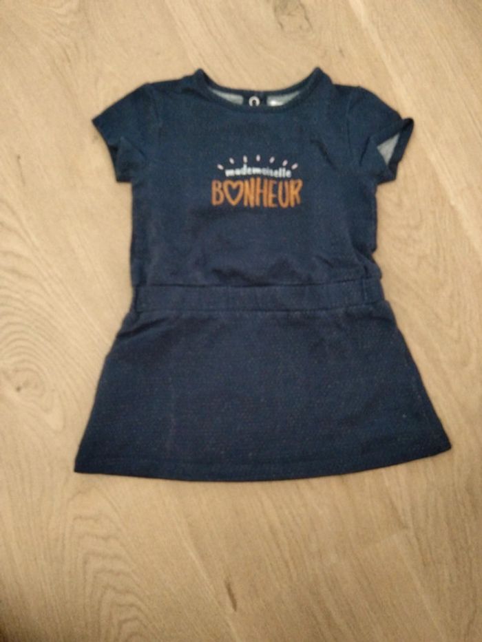 Robe épaisse manche courte