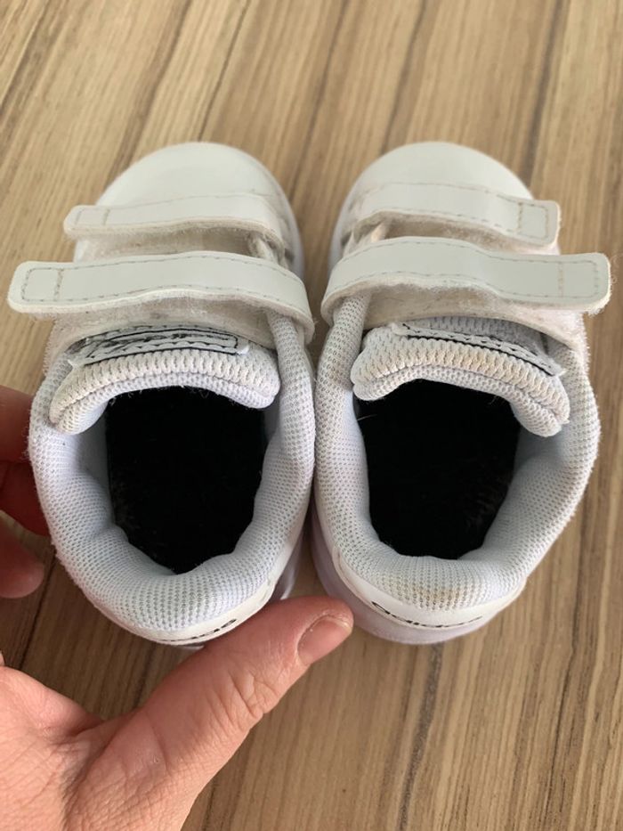 Baskets Adidas en 19 - photo numéro 7