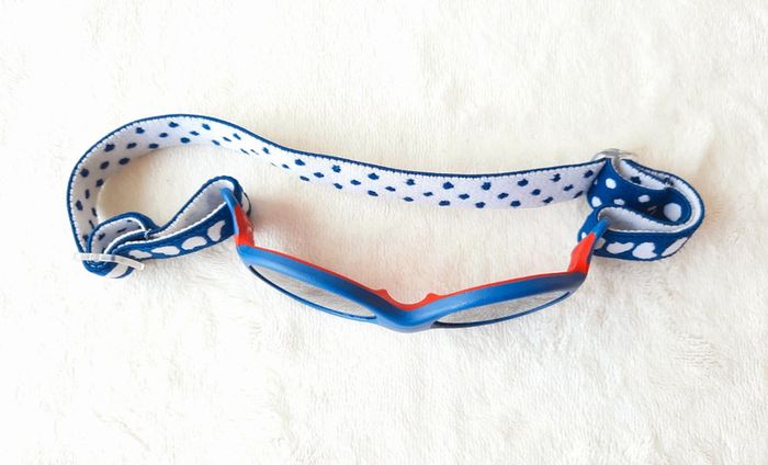 Lunette de soleil - photo numéro 2