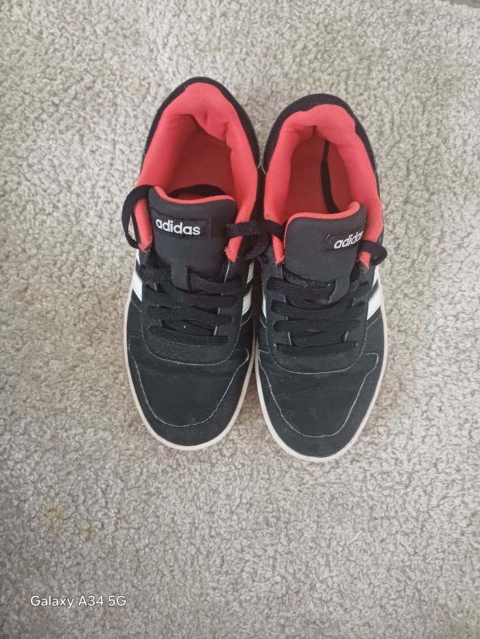 Chaussures adidas - photo numéro 3