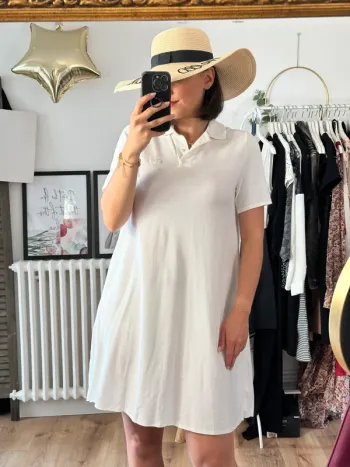 Robe polo Lacoste blanche taille 36