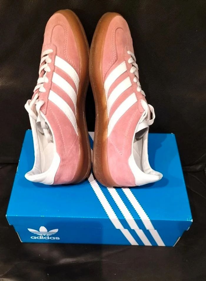 Baskets Adidas Gazelle couleur vieux rose - photo numéro 4