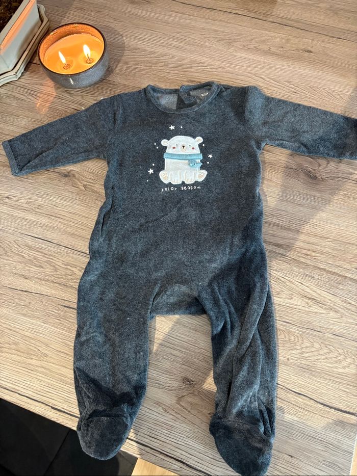 Lot 6 pyjama une pièce 12 mois - photo numéro 5