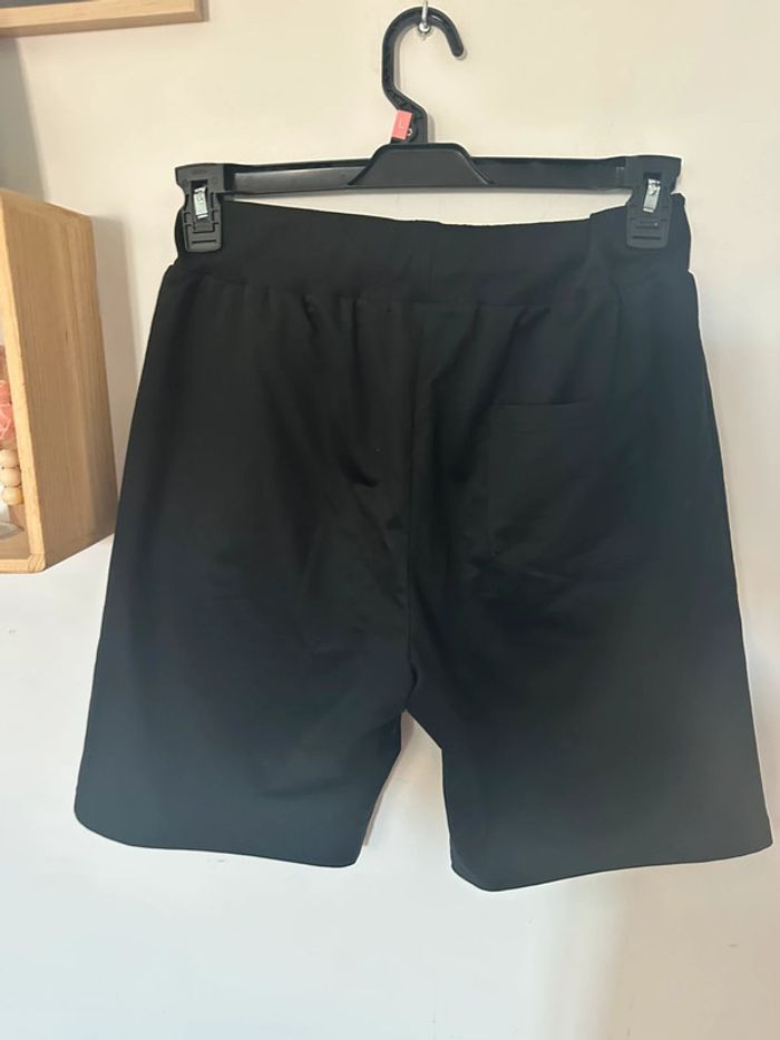 Short en coton. New Dream, taille L. - photo numéro 3