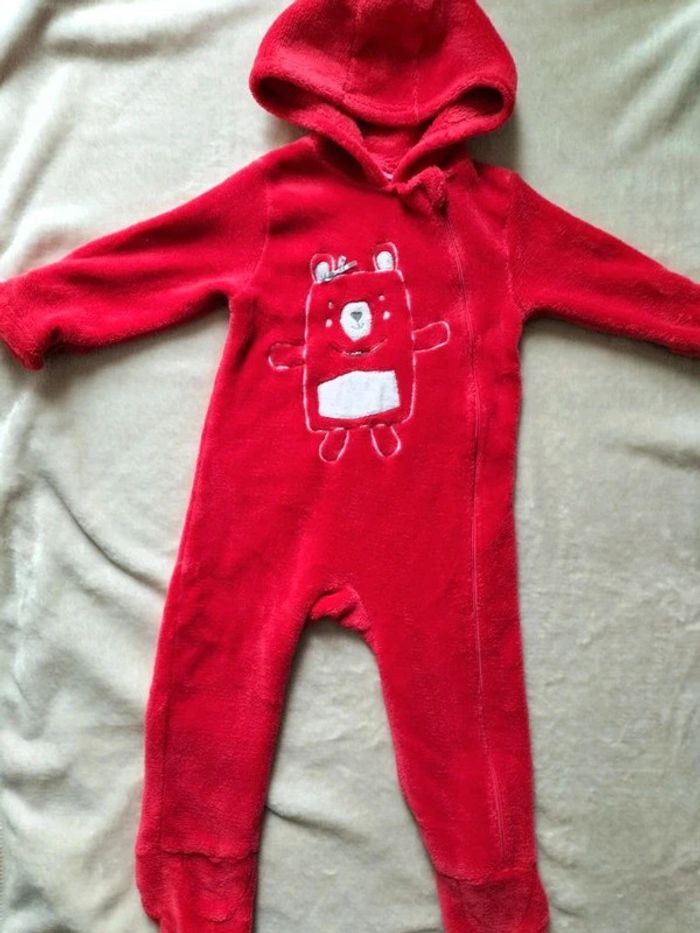 Combinaison polaire taille 12 mois