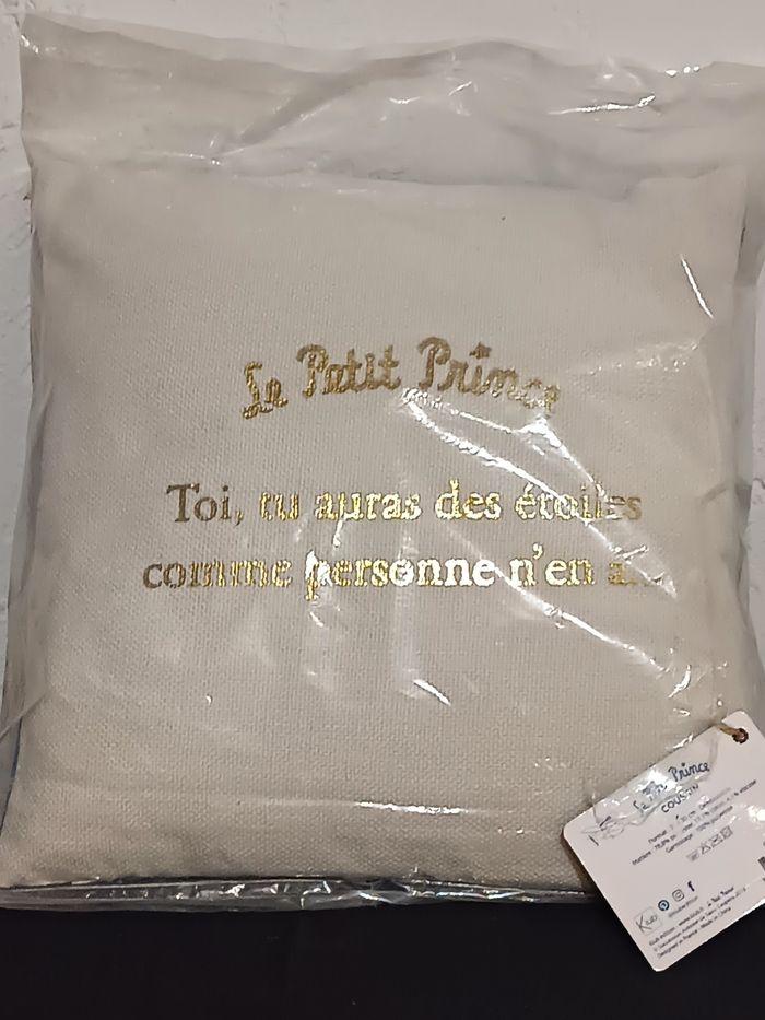 Coussin neuf le petit prince - photo numéro 5