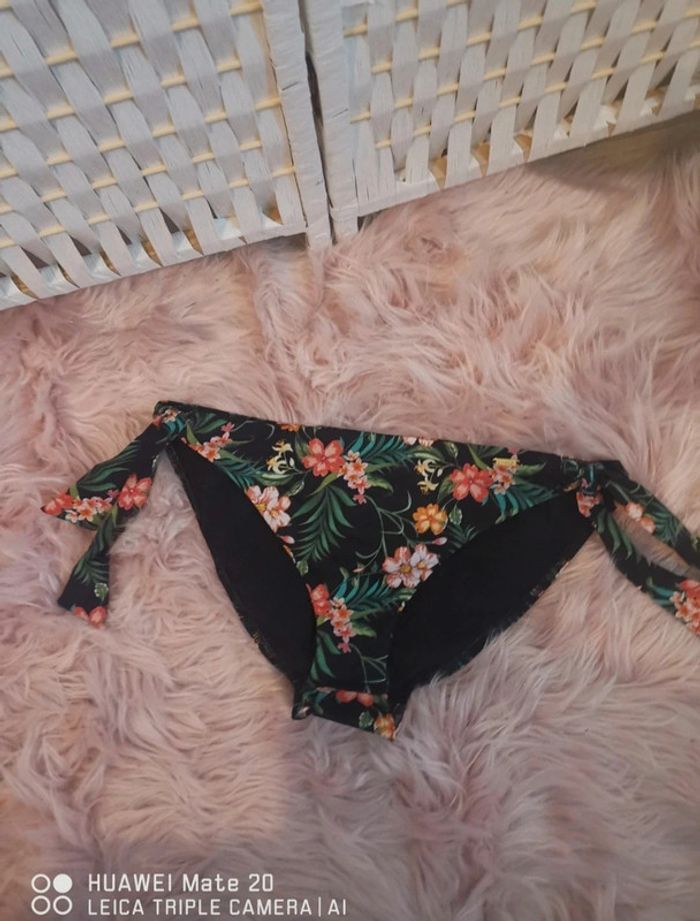 💕Jolie bas de maillot de bain Livia femme T42 💕 - photo numéro 2