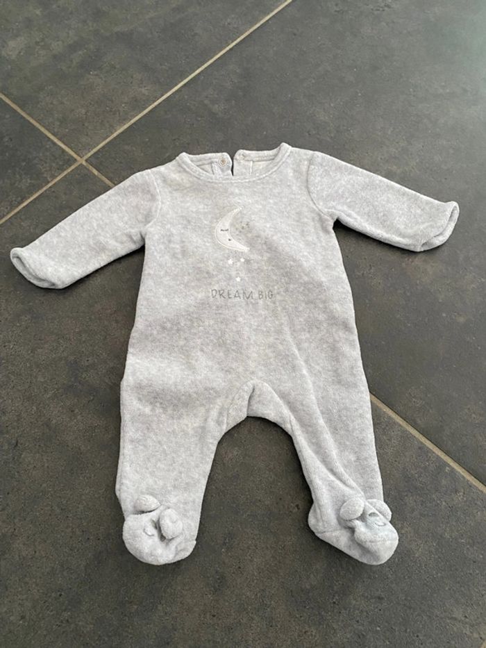 Lot pyjamas - photo numéro 2