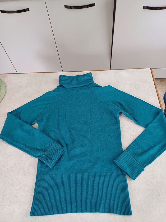 Pull col roulé taille 2 - photo numéro 5