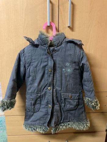 Lot de manteaux fille 4 ans