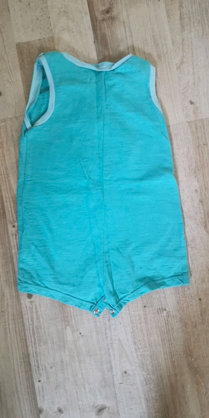 Combishort 74 cm 9 mois - photo numéro 2