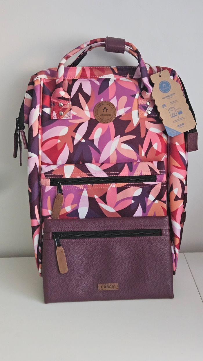 Sac à dos Adventurer Cabaia taille médium avec ses deux pochettes- neuf - photo numéro 2