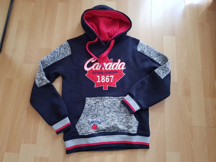 Sweat à capuche canada