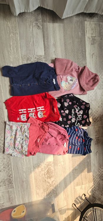 Lot vêtements 8ans fille