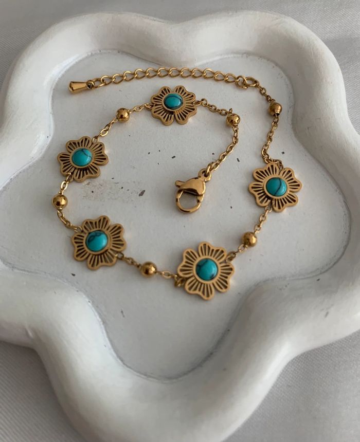 Bracelet fleur bleue turquoise en acier inoxydable doré - photo numéro 6